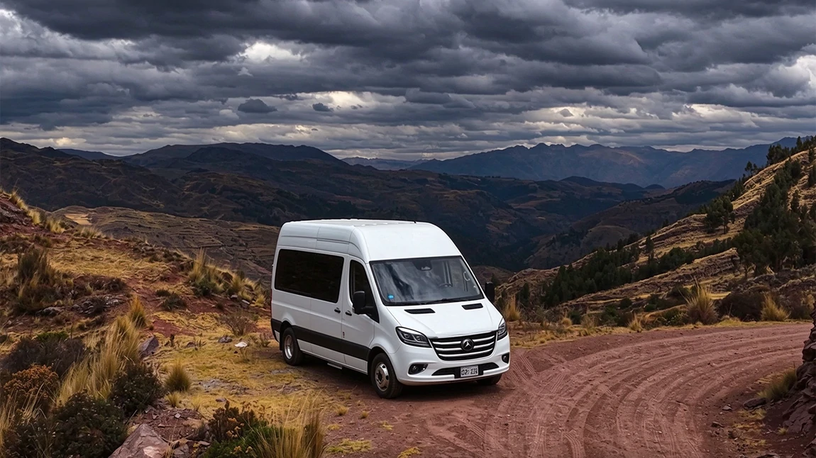 Yutong V6 In-depth Review: The Million-Kilometer Durability Champion! A Reliable All-purpose Choice for the Light-Commercial-Vehicle Market